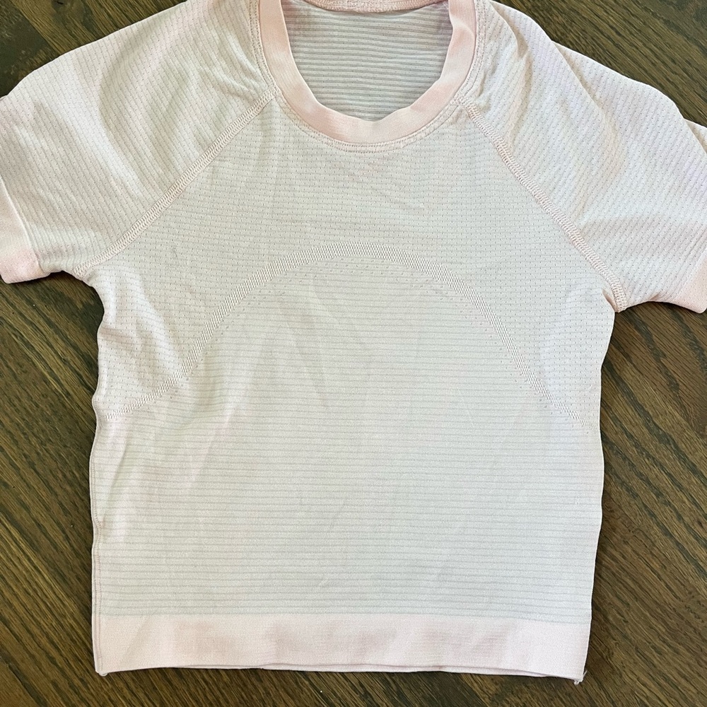 lululemon athletica Kids Pink Short Sleeve Tee